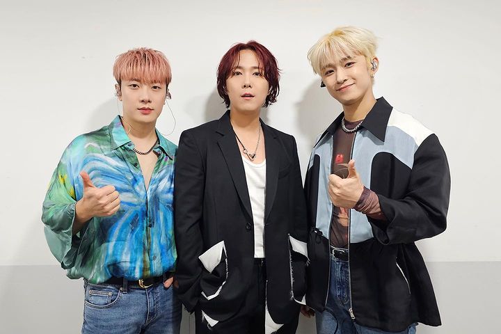 ftjoy's tweet photo. 230826 saico0111 insta update
#koreanconcert #inalongwhile #itwasfun #tomorrowtoo #hwaiting #ππ»β https://t.co/xEHOq7MrPD