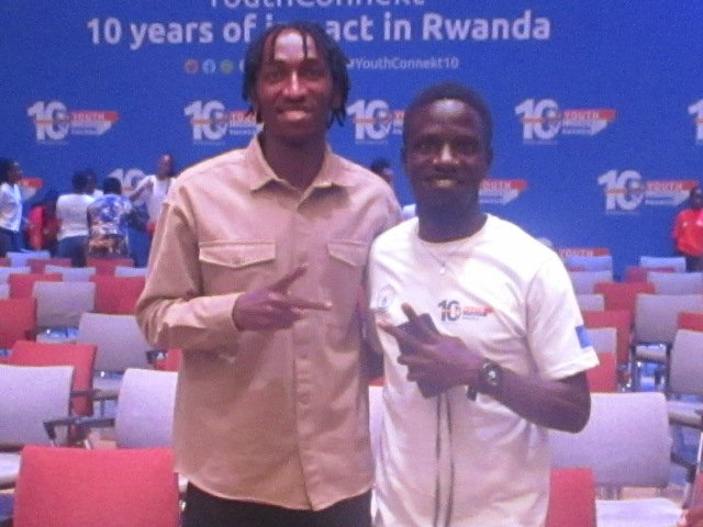 Coach_meneli11's tweet photo. With my boy ma brother
@nshobozwabyose1 https://t.co/bgsjbfyOmA