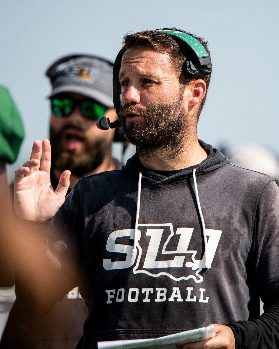 LionUpFootball's tweet image. 1 Week! 

#LionUp | #WeBelieve