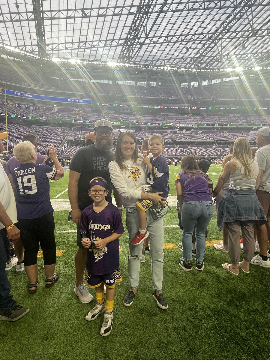 ryanrog's tweet photo. #skol #vikings https://t.co/EeqZNmwBTD
