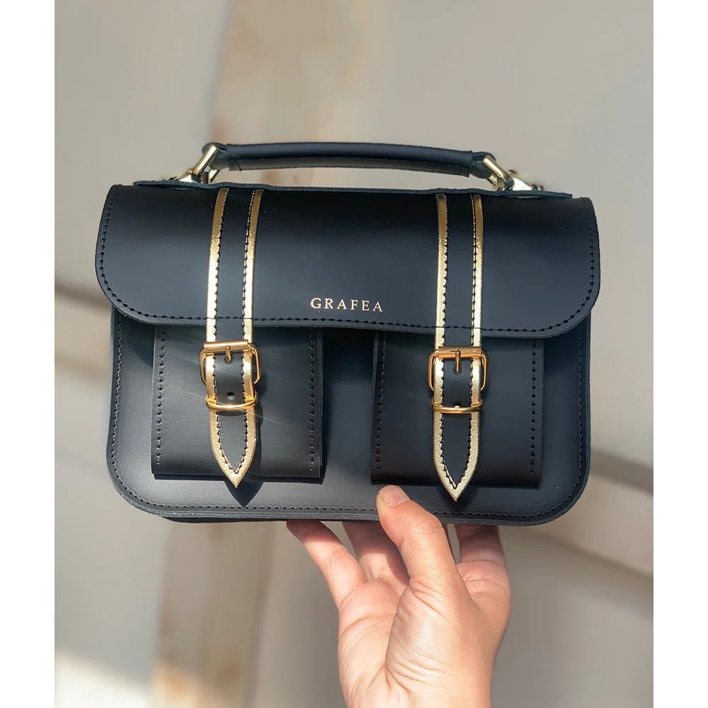 GRAFEA's tweet photo. Our sample sale is on 👜 https://t.co/es7Nv6oJAu