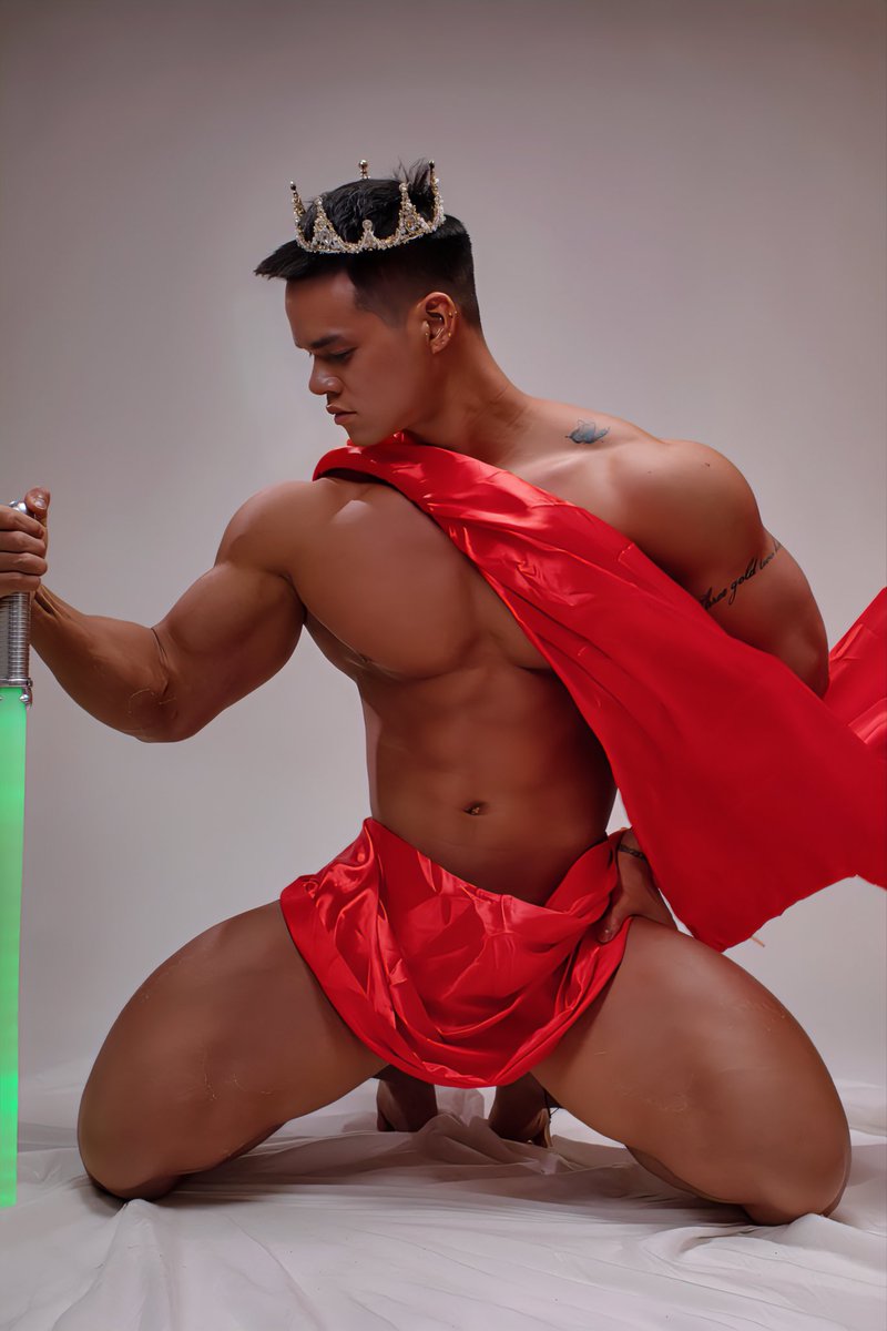 臣服于我，俯首于我