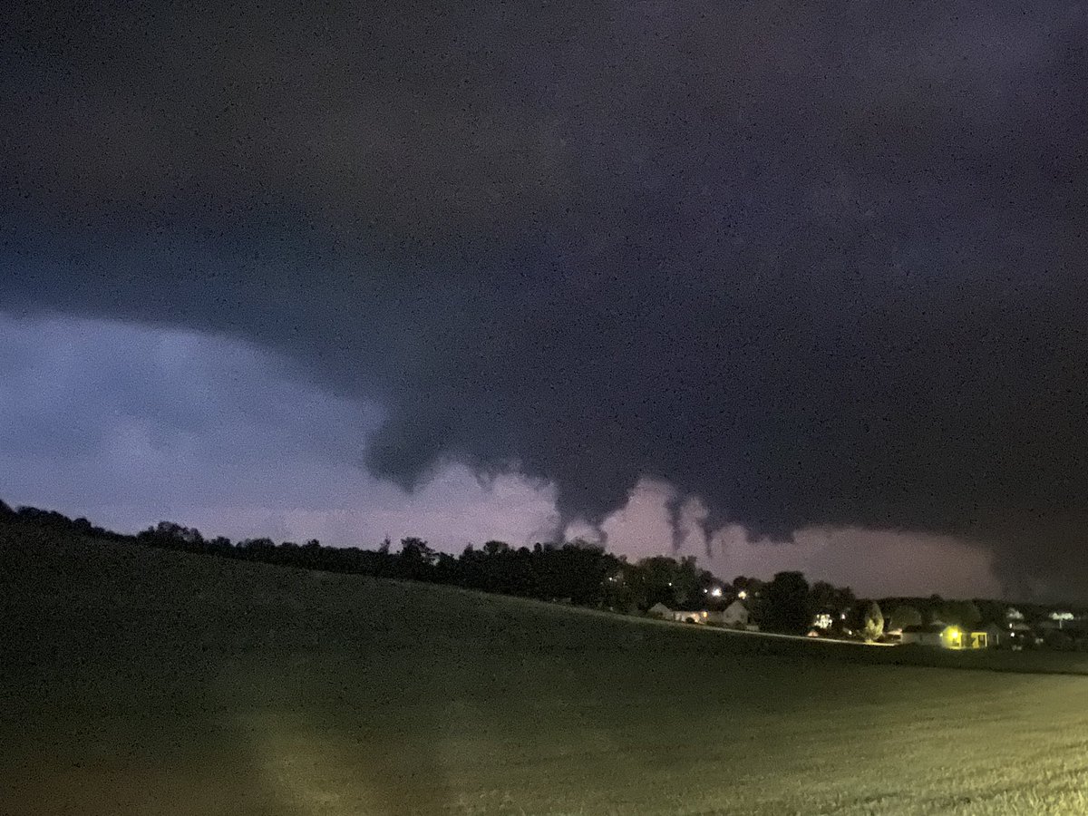 BlackstoneFans's tweet photo. Last night in Jonesville VA https://t.co/IJ1klbSTAy