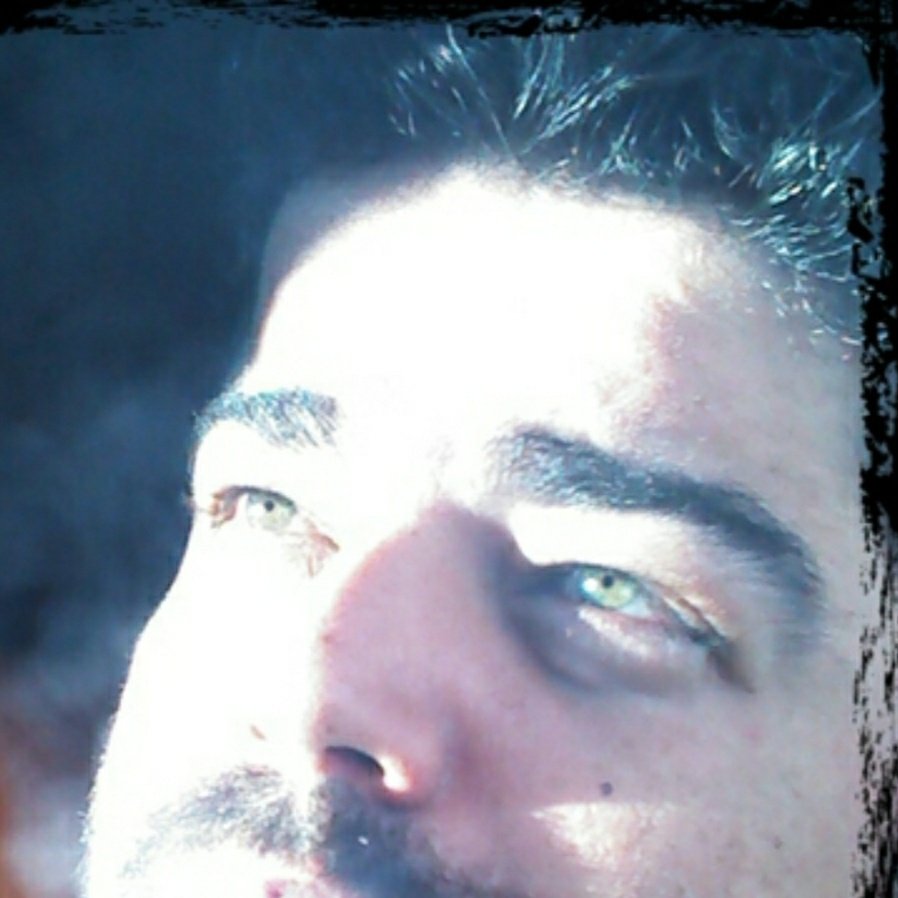 Lebqi's tweet photo. #NewProfilePic https://t.co/j67E0XjGlz