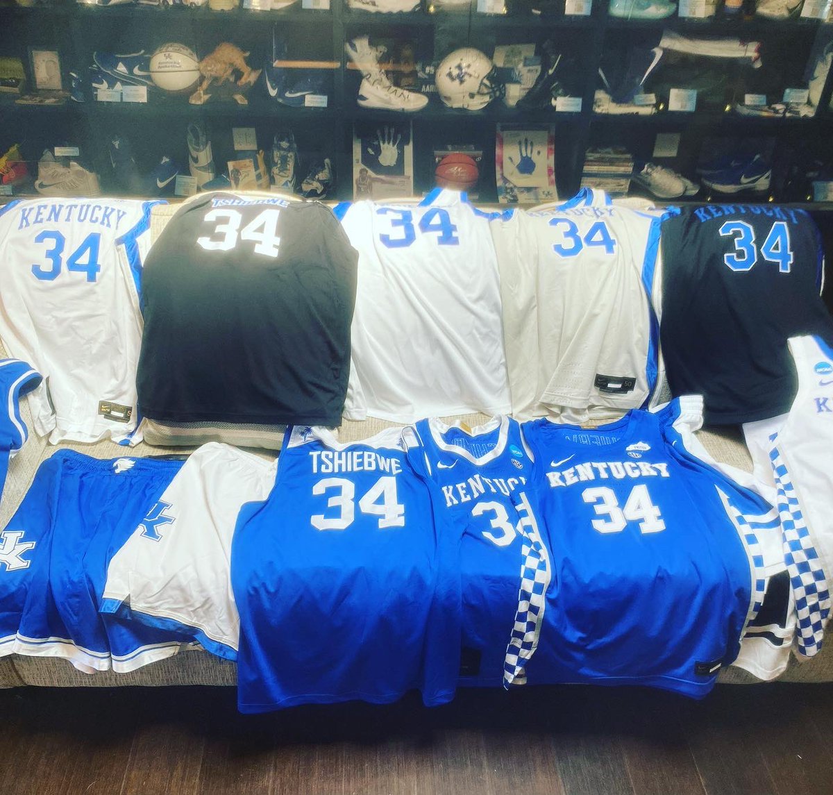 KentuckyCards tweet media