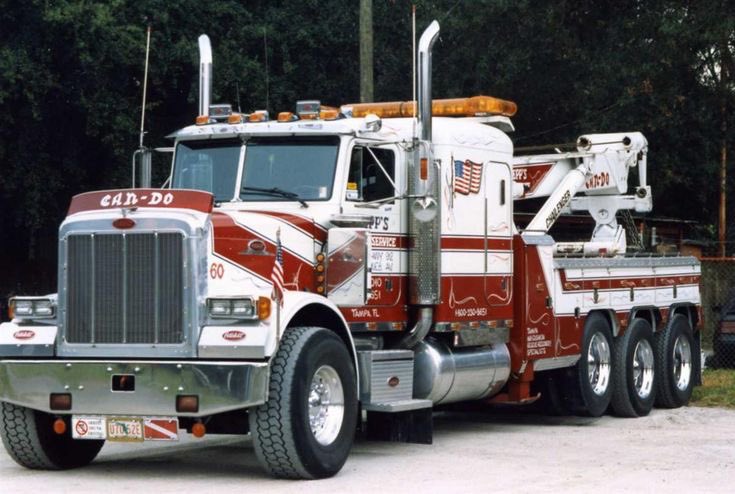DirtyOlTrucker's tweet photo. Stepps, Can-Do!
#thedirtyoldtrucker #oldschooltrucks #oldtrucks #peterbilt #peterbilttrucks #peterbilt359 #heavywrecker https://t.co/aAmgcKg5FG