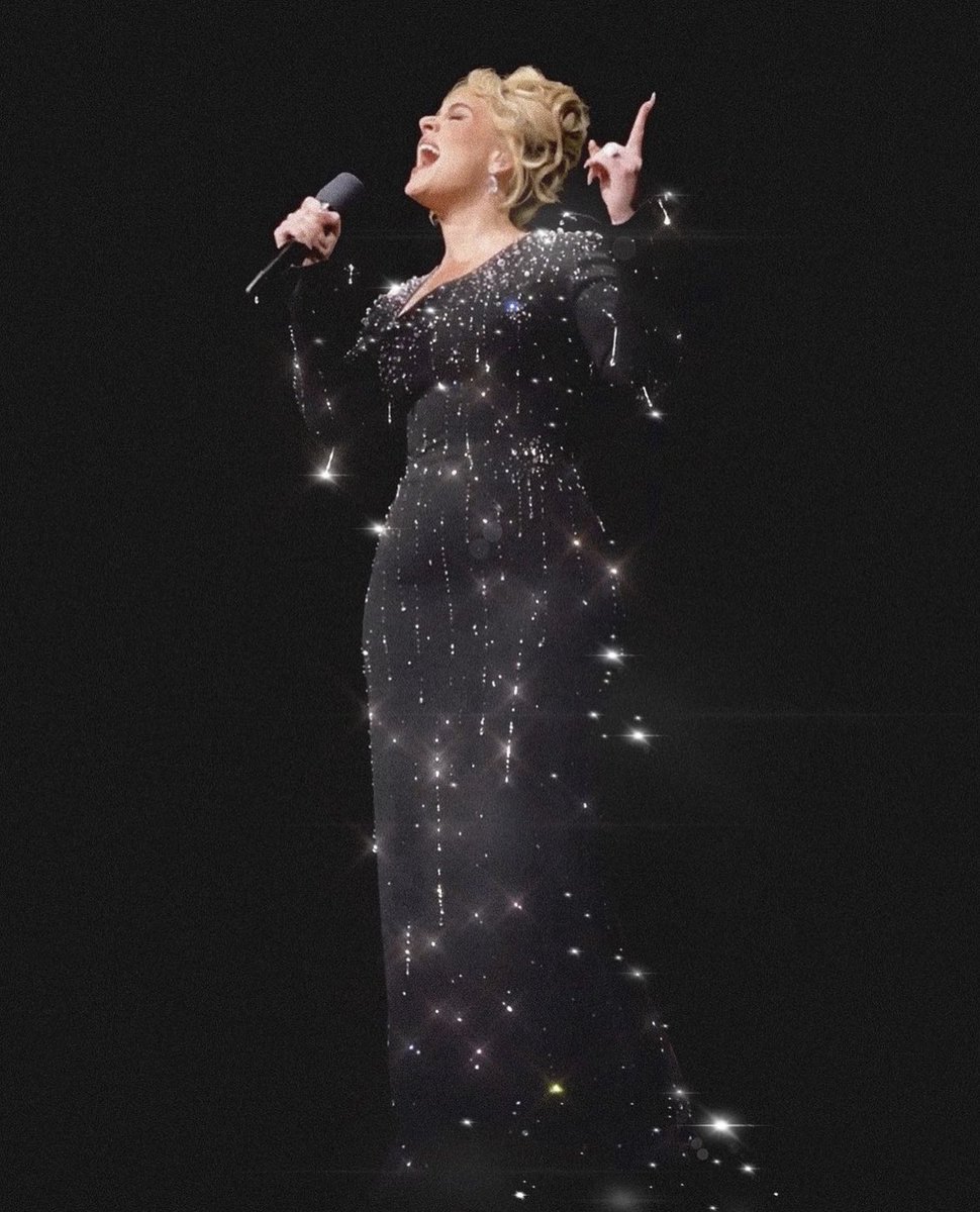 adeleworethat's tweet image. 25|8|23 Weekend 24

I used to pray for times like this 😭
Adele wears custom Robert Wun “Rain Fall Gown” made out of 15,000 hand embroidered @swarovski clear crystals recreating a rainfall.

#WeekendsWithAdele
