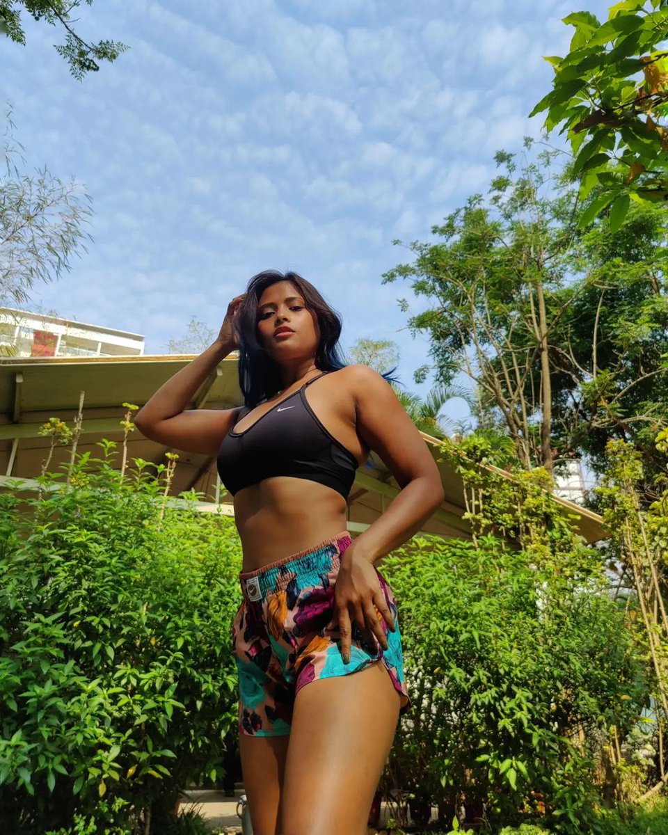 Deekshapaid's tweet photo. Today spl
Bangalore Tamil Ponnu

@CamSweatha @CamVarsha @DivyaTAMILponnu @Emogen_hd @enterta55937845 @enterta55937845 @gayu218 @kamnipavi @krishnaveniiii @NaughtyBoyJoe1 @rasigan771 @Wizarddeepikax @meena_housewife https://t.co/RUgYaX0DuR