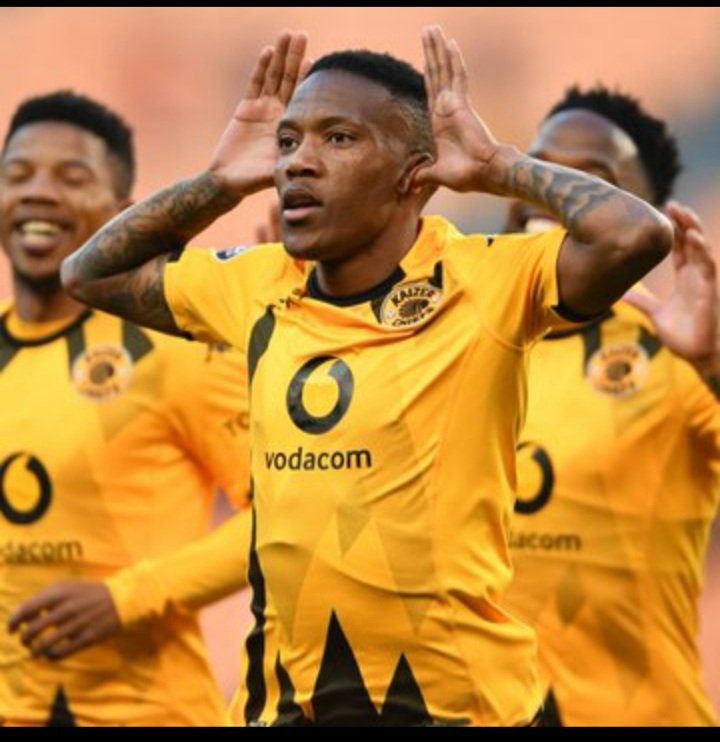 DonaldTyco5's tweet photo. Lets embrace his brace😭 #KaizerChiefs  #Amakhosi4Life  Pule_Mmodi🔥🔥 https://t.co/B32AyjCTkD
