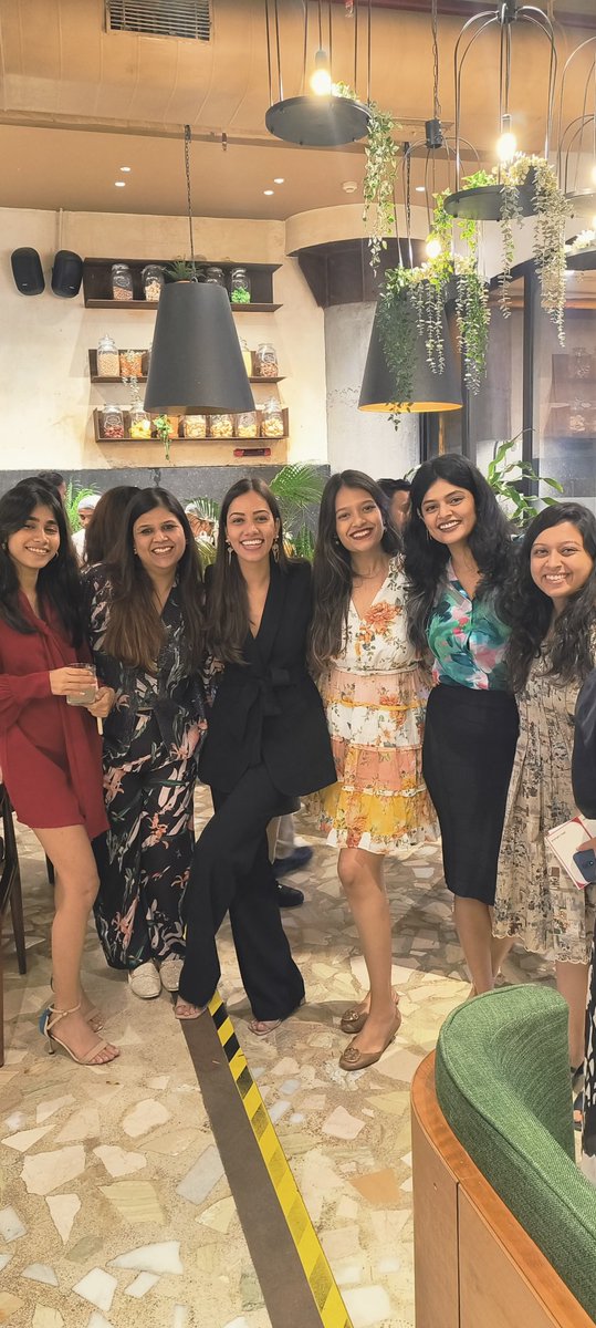 shradhakejriwal's tweet photo. The best people for sure โค๏ธ๐
Haven't come across a more humble, grounded,polite team ever! When the entire organisation is like that..you know the tone is set right, straight from the top!
#leapdotclub #leapteam @leapdotclub @ragingdas @anandsinha3 https://t.co/bxJ9057VX9