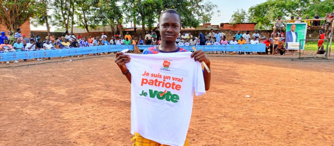 ÉLECTION RÉGIONALE ET MUNICIPALES
CAMPAGNE DE SENSIBILISATION
LA #LIDHO EN ACTION POUR DES ÉLECTIONS APAISÉES.
JE SUIS UN VRAI PATRIOTE,
JE VOTE DANS LE CALME