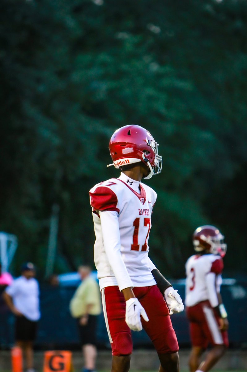 _Davianlucas11's tweet photo. Week 1 in the books , 1% better every week @rainesfootball @DavidLucasJr3 @CoachBBrooks8 https://t.co/KIDufMIoDm