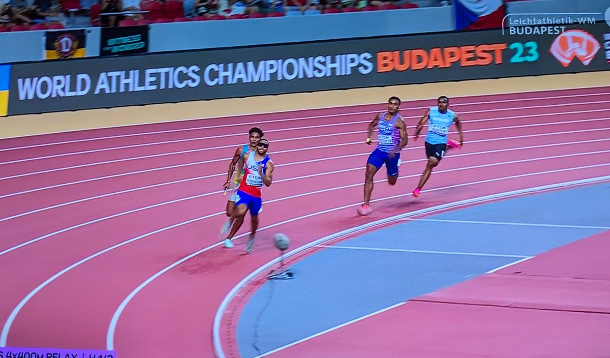 DynamoFanblog's tweet image. Auch #Budapest ist #Dynamoland! #Budapest23 #sgd1953