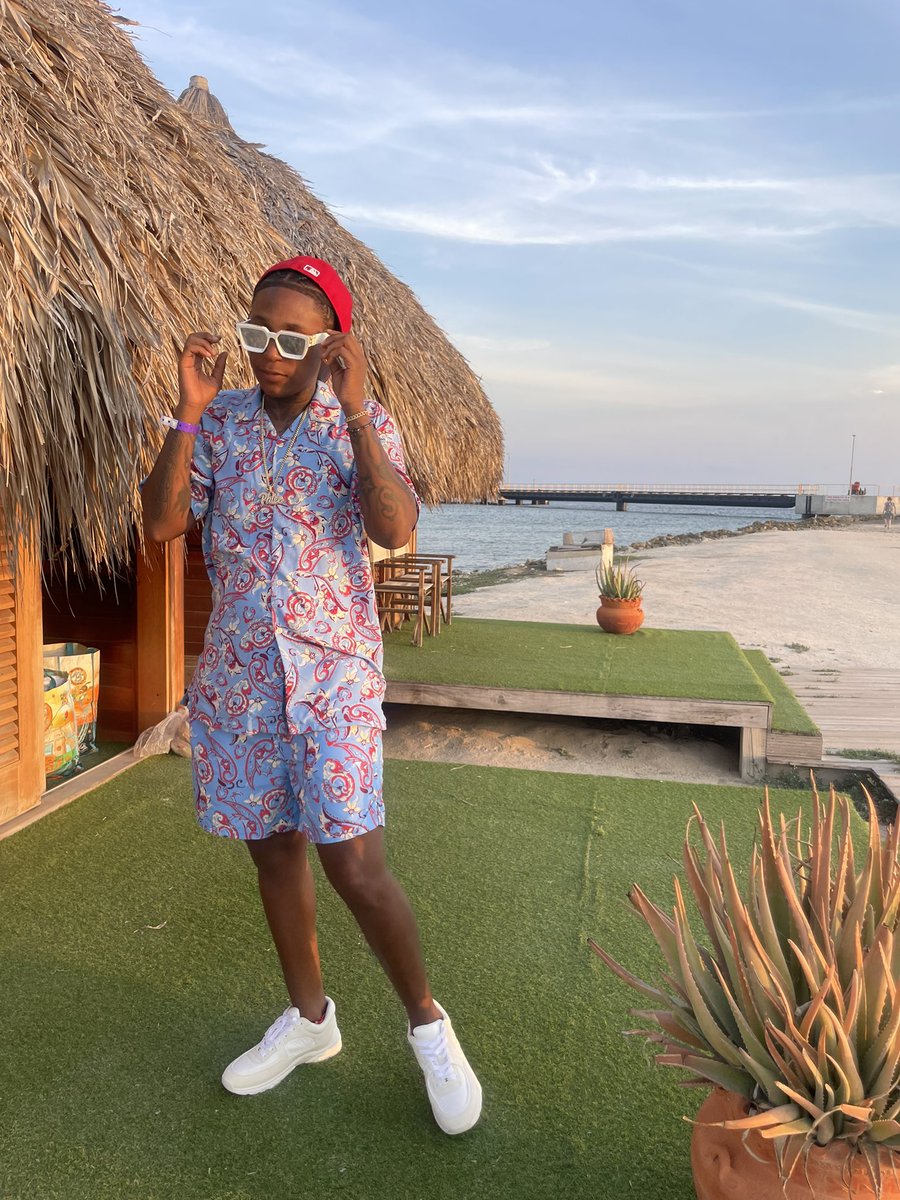 RichOffLooks's tweet image. Passport Phlee 🇨🇼🇨🇼🇨🇼