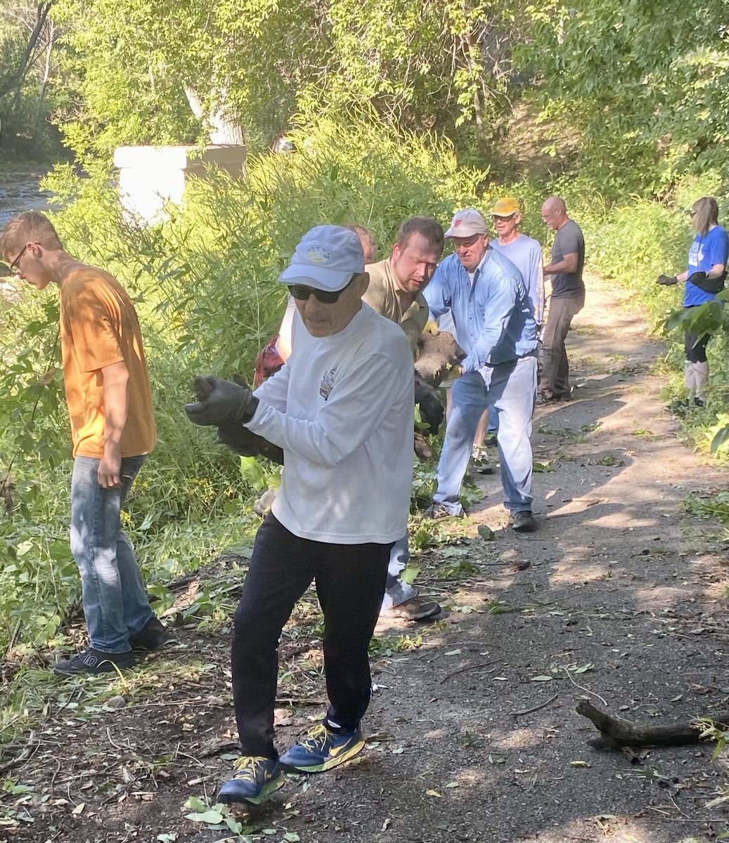 THANK YOU to a FANTASTIC CREW. You did a GREAT JOB on the Willow Creek Trail clean up this morning!
