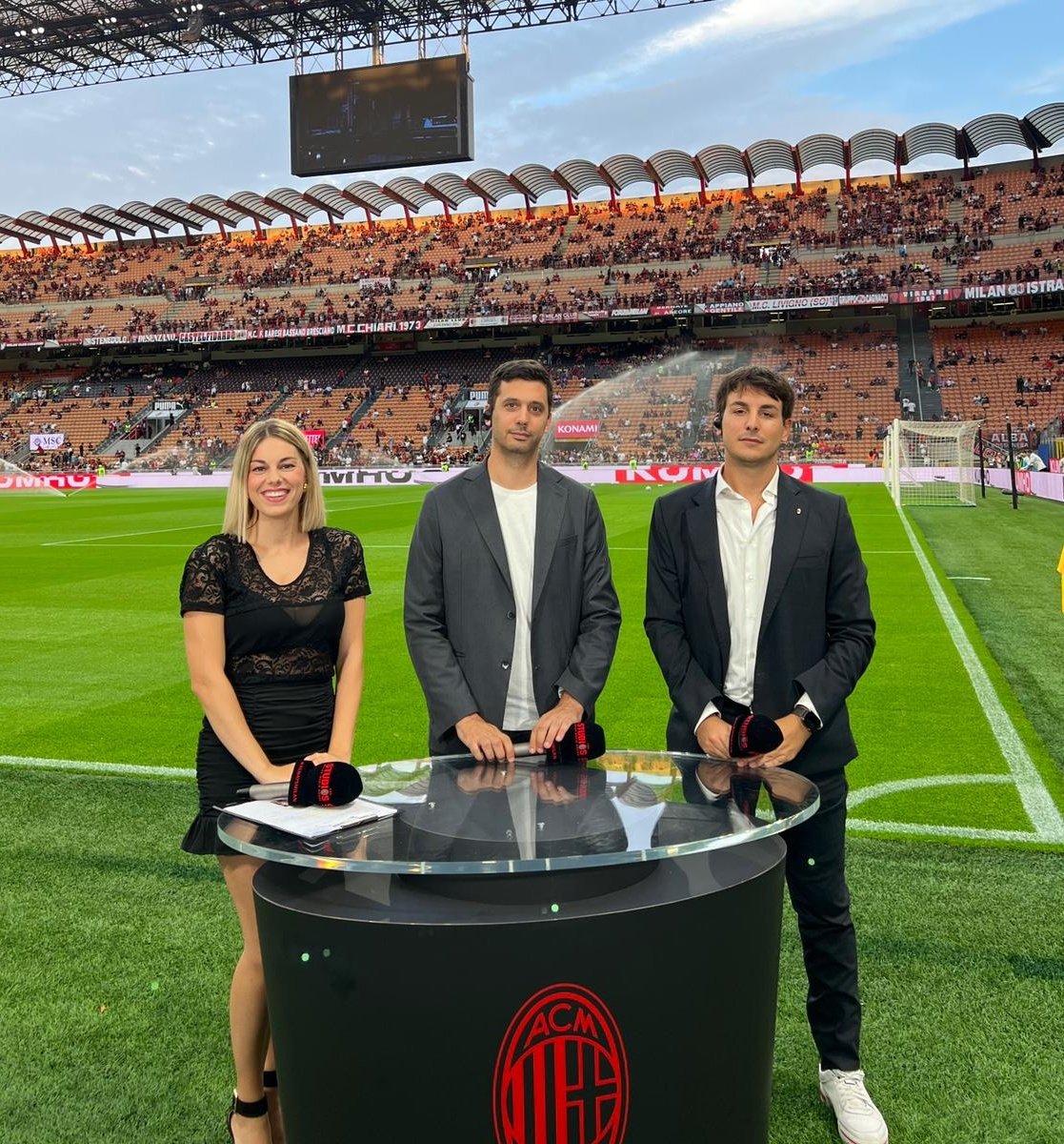 Rieccoci a San Siro! Dalle 19.45 siamo LIVE con Giorgia Tavella, <a href="/SimoNobilini/">Simone Nobilini</a> e <a href="/PBPcalcio/">Pietro Balzano Prota</a>, con <a href="/mauriziof86/">Maurizio Ferrari</a> pronto da bordocampo.

Vi aspettiamo! 🔴⚫️