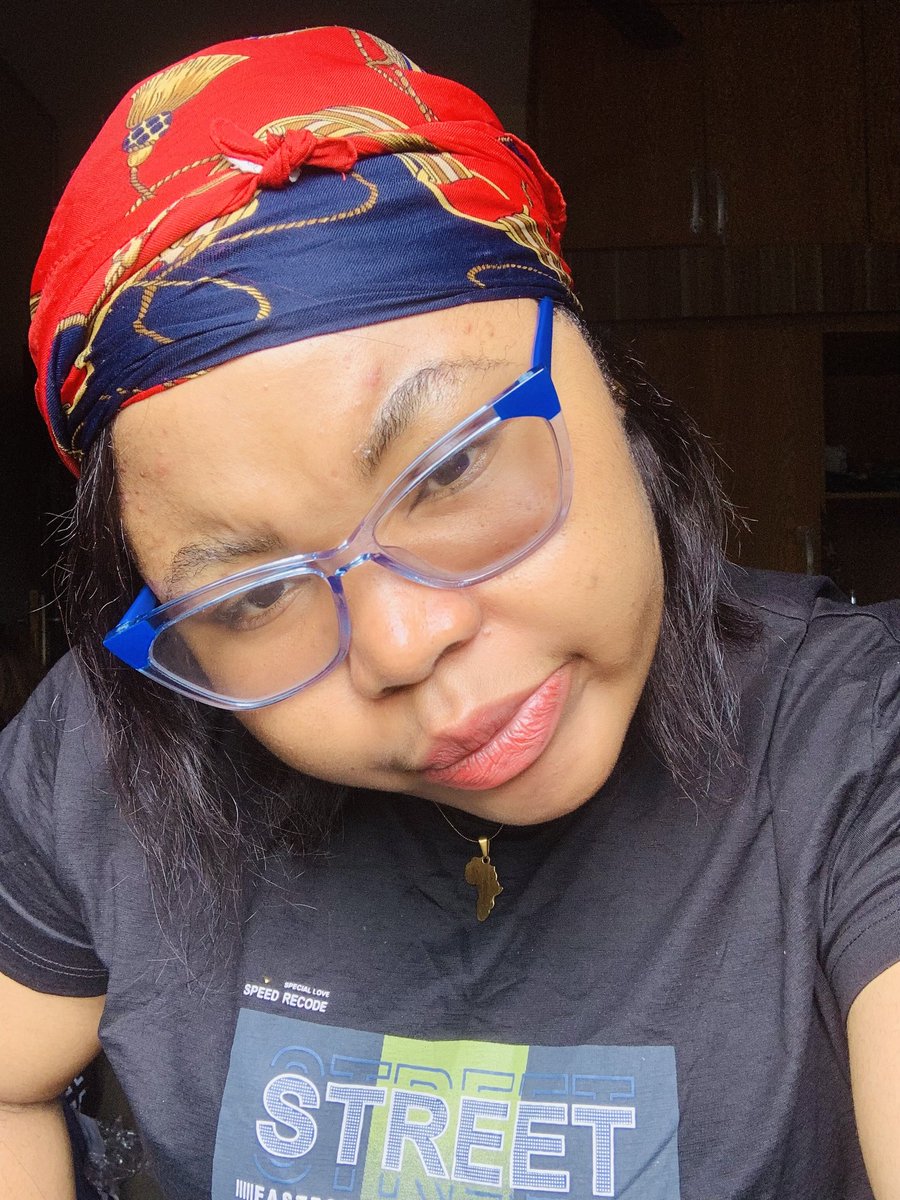 StretchMarksDr1's tweet photo. Let peace, contentment, and happiness feed your soul 🙂but the world doesn't necessarily have to know. HAPPY WEEKEND
#FACECARD 
#Edima 
#STRERCHMarksDoctor 
#skincare https://t.co/h2m6D8HvpG