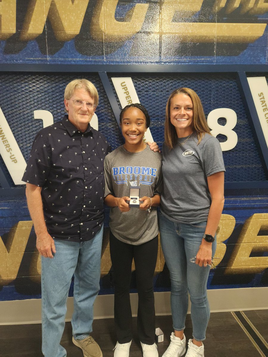 broometrack's tweet photo. Our girl Shamya got her bling today for winning the Triple Jump at the 3A State Track meet!!!  Official presentation on Oct 20 at halftime of the Broome football game!  Now let's add some more to those other fingers! 💍💎💪🎉 https://t.co/AskrEcD10p
