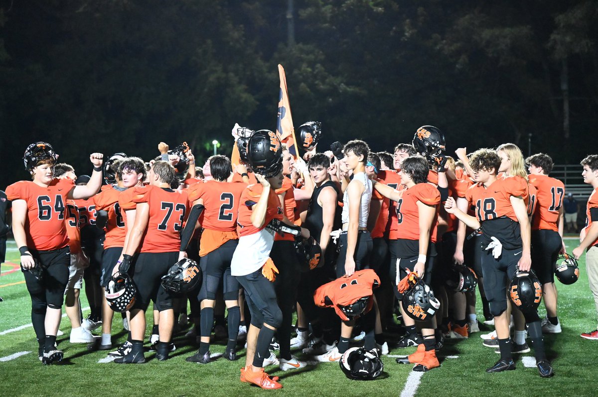 W

1-0 

Enjoy the weekend, Wildcats!

#ferda #SkoCats #Project153