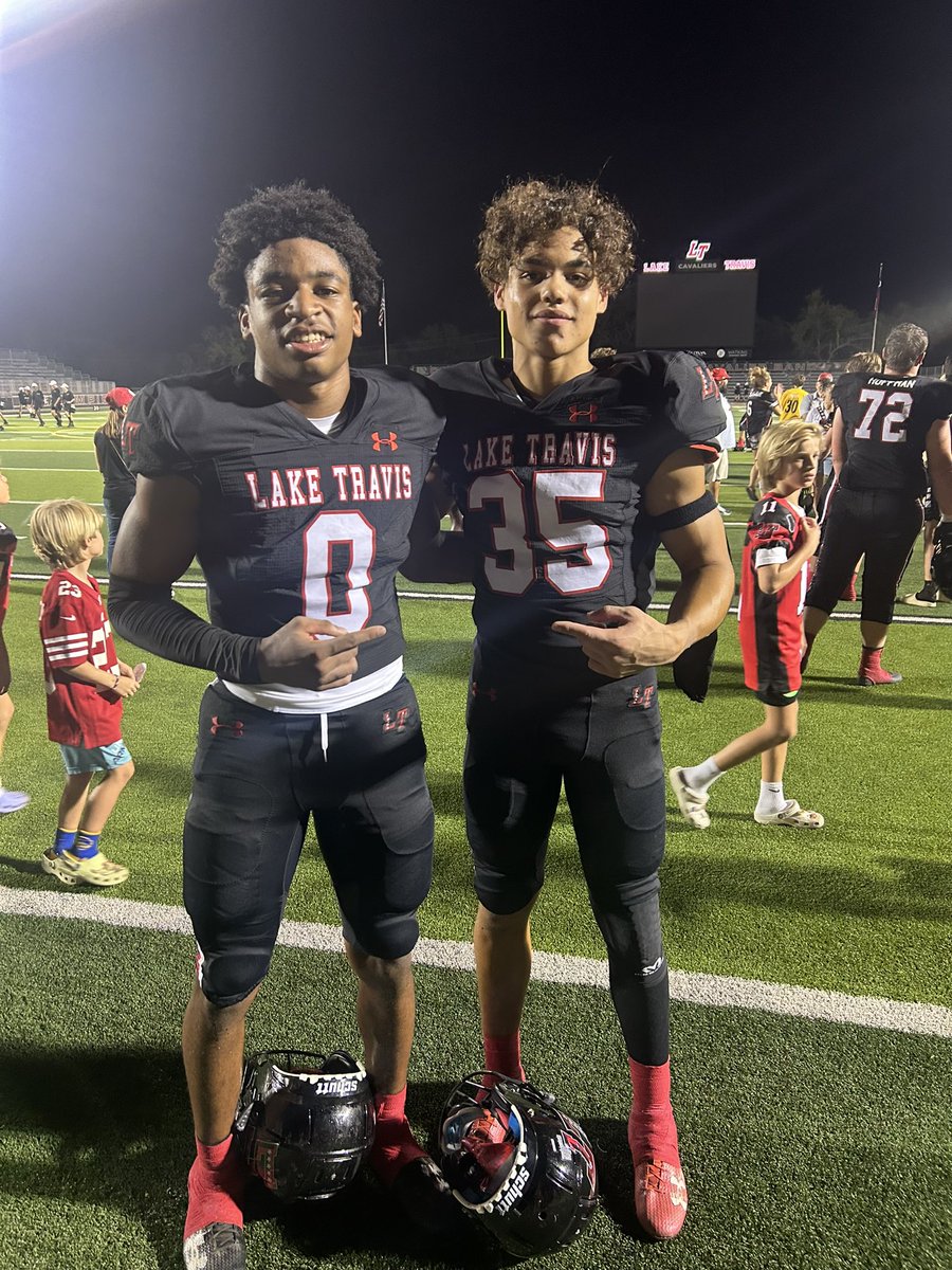 Good dub from our boys down in Texas for their first game! Keep it up and good luck this season! ‘25 @BrooksCamChance ‘25 @Josiah_Thomas6 @BrandonHuffman @flyguyhuey5 @RCarterTV @LTHSCavFootball @CoachHankCarter #YKWTII