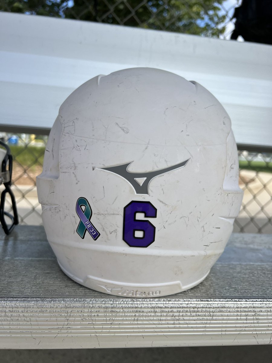 USFCougarsSB's tweet photo. Forever and always playing for Paige💜🩵

You matter, you are loved, and it’s okay to ask for help.

#PlayforPaige33 https://t.co/bEJ0lap0Xw