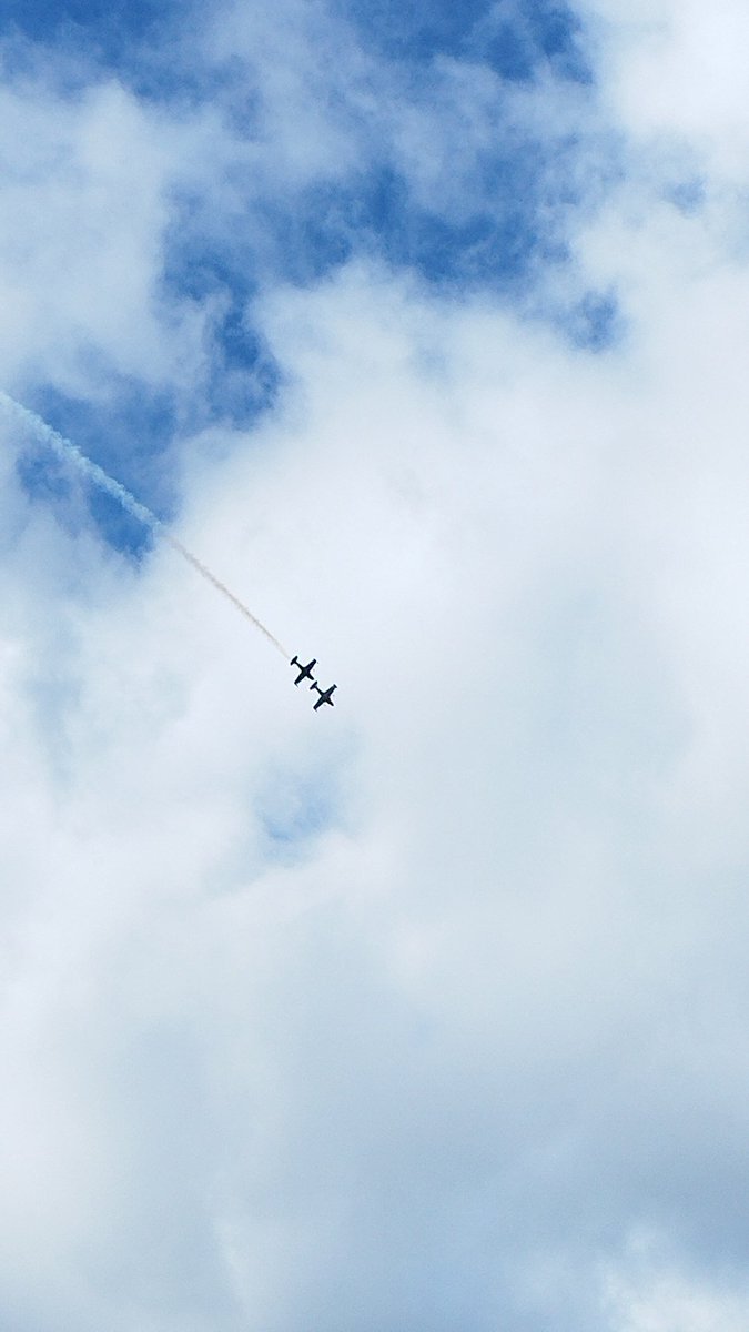 ShaunFarrelly's tweet photo. Other planes in action on day one of the Rhyl Airshow, including Battle of Britain Memorial Flight
#Rhyl #RhylAirShow #Denbighshire #NorthWales #Wales #AirShow #BattleOfBritainMemorialFlight #HarvardPlane #StrikemasterPair #Strikemaster #FaireySwordfish https://t.co/iOXx6wW94r