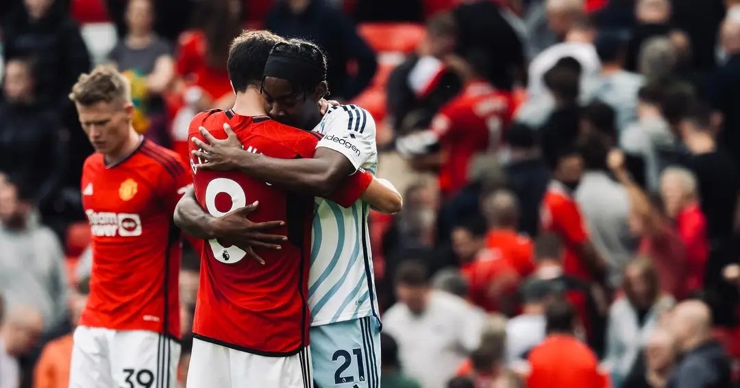 sportsbns1's tweet image. The points are shared at Emirates Stadium.
#manunited #notthingham