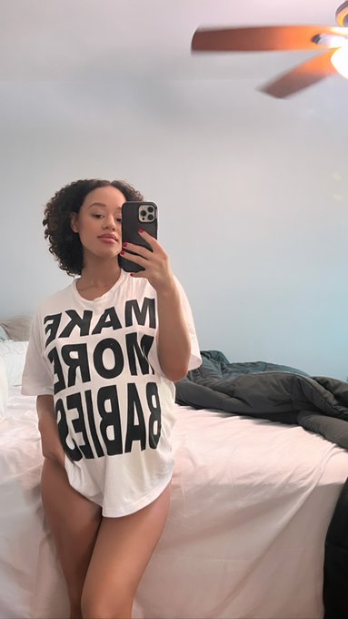 @SavageXFenty @rihanna https://t.co/gIyqR1Ebmh<a class="tags" target="_blank" title="On Twitter" href="/?out=eyJ0eXAiOiJKV1QiLCJhbGciOiJIUzUxMiJ9.eyJpYXQiOjE3MTkzNjQwOTcsImlzcyI6InR3cG9ybnN0YXJzLmNvbSIsIm5iZiI6MTcxOTM2NDA5NywiZXhwIjoxNzUwOTAwMDk3LCJyZWRpcmVjdF91cmwiOiJodHRwczovL3R3aXR0ZXIuY29tL1NhdmFnZVhGZW50eSJ9.lav-DU11Xit87naqnqsDr-SXCZbeYtBxiqjVdu0OQV61zrSP0N18Zoy2Ei4LcbyfHPcsejvgf7DSZSJ-B1mIEQ">@SavageXFenty</a><a class="tags" target="_blank" title="On Twitter" href="/?out=eyJ0eXAiOiJKV1QiLCJhbGciOiJIUzUxMiJ9.eyJpYXQiOjE3MTkzNjQwOTcsImlzcyI6InR3cG9ybnN0YXJzLmNvbSIsIm5iZiI6MTcxOTM2NDA5NywiZXhwIjoxNzUwOTAwMDk3LCJyZWRpcmVjdF91cmwiOiJodHRwczovL3R3aXR0ZXIuY29tL3JpaGFubmEifQ.8cDgWzaJjGlP0R-dX-s4p5aaut_L_JHJoy7SaMnDmcNkx8dULUf0_YT3kp0T7nIysFhe5l6yXtLmONJ3VU0o3g">@rihanna</a><a href="/tag/mvsales"class="tags"><span>#mvsales</span></a>