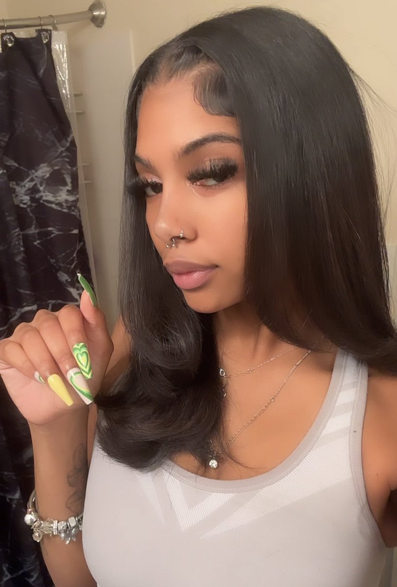 AryahSimone's tweet photo. diy layers ✂️ https://t.co/r3QFsWUuDv