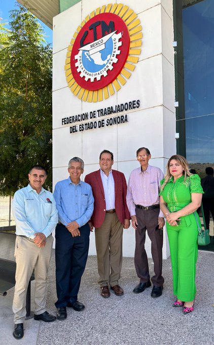 OscarOrtizCTMS's tweet photo. ⚙️✅A nombre de CTM Hermosillo felicito al amigo @francontrerasv al haber obtenido la confianza mayoritaria de los trabajadores del @STIRTTnacional para dirigir los destinos de este importante Sindicato durante el período que concluye el año 2028, @ctmsonora @CTM_MX ¡FELICIDADES! https://t.co/yCJHCfW1iS