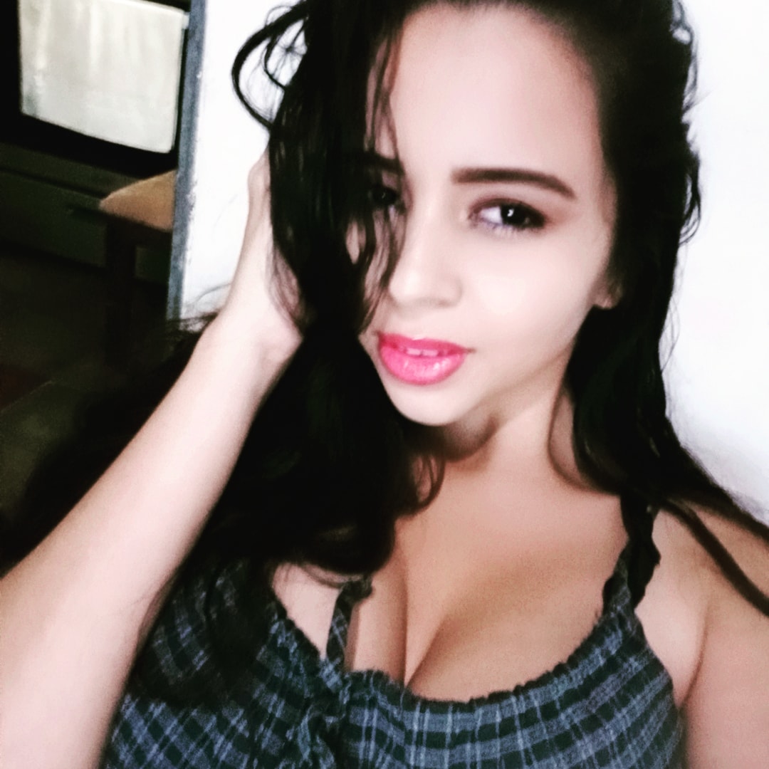 Alessia_1901's tweet photo. #NuevaFotoDePerfil https://t.co/YaJSnN7Ari