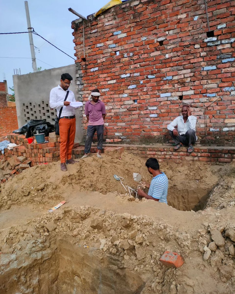 Today Site Visit New Construction 🏗️ Site At FaridiPur, Dubagga, Lucknow. #architect #architecture #construction #constrcutionturnkeyprojects #constructionlife #constructionsite #constructionwork #instareels #shortsvideos #viralreels #sitevisit #sitework #Turnkeysolution 5/3
