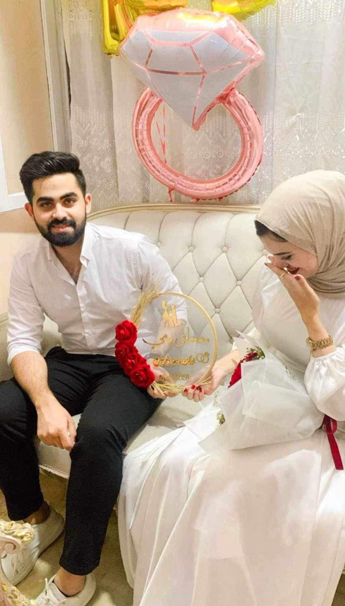 MayMm576a's tweet photo. On this day I said yes to the love of my life 🤍
اجمل حاجه حصلتلي واكتر لحظه كنت بستناها ،كل دعواتي اتحققت الحمد لله يارب 🤍😭 https://t.co/bQCfDFMrIP