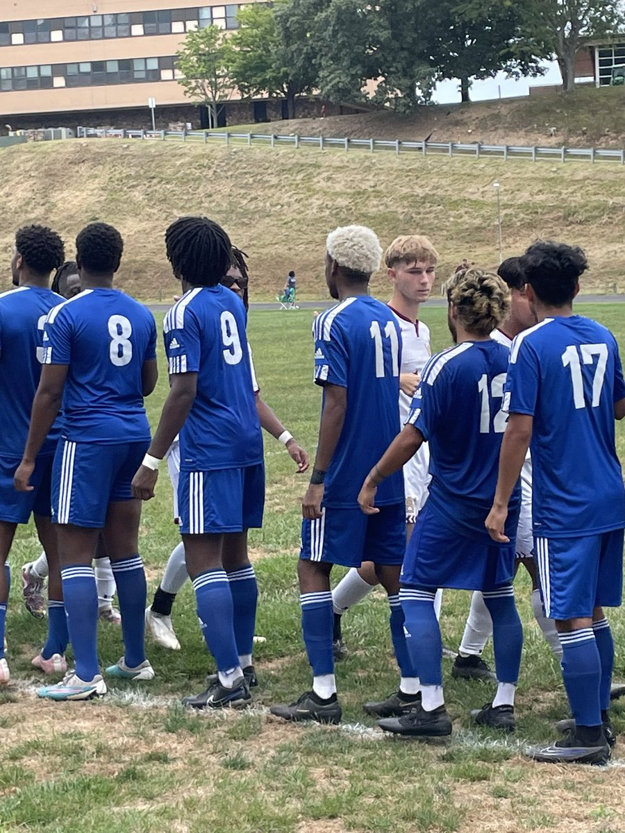 socermills's tweet photo. Got our first win today as coach of Denmark Technical College.
3-0 over SWVirginia CC. Second is school history. More to come
#ClawsOut 
#ManUpDoRight
@DenmarkTechSC https://t.co/kUMYC6n0w1