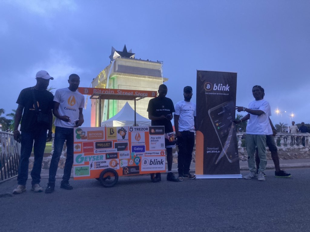 CowriesKumi's tweet photo. Operation #BitcoinStreetStore activated …We at Africa’s biggest street arts festival … you know the drill ⚡️cc @blinkbtc @Machankura8333 @geyserfund https://t.co/M6r6AzwkaR