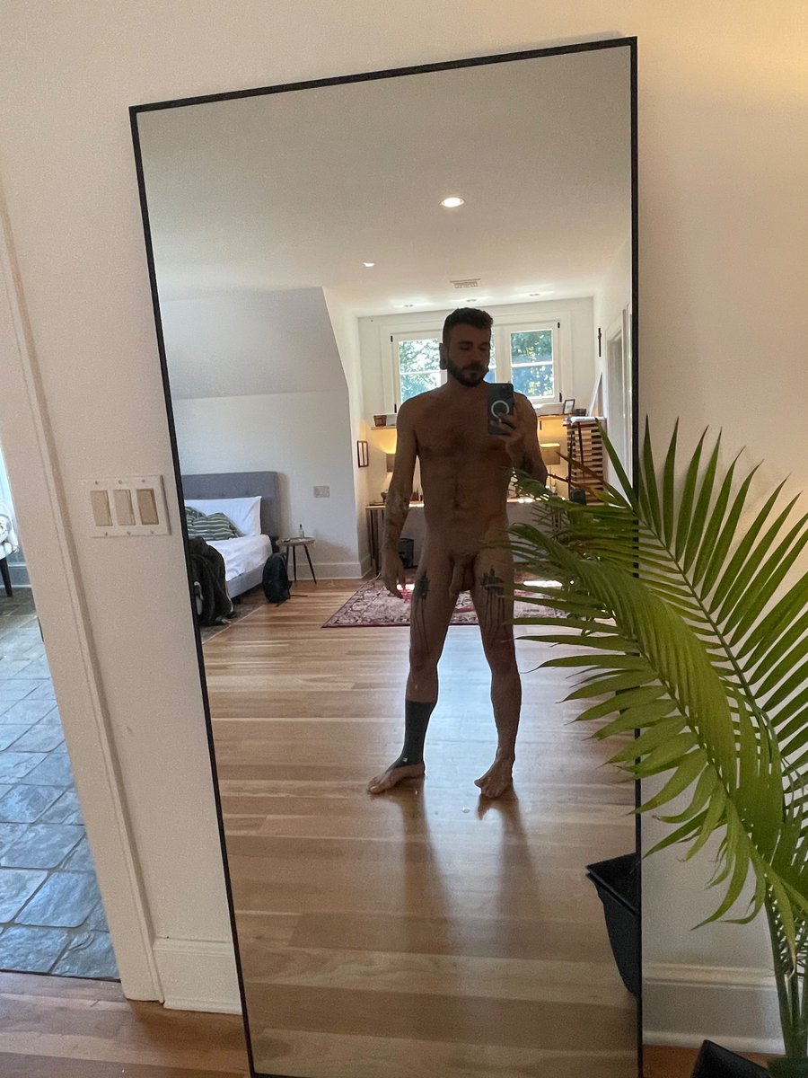 Alex greene tweet media