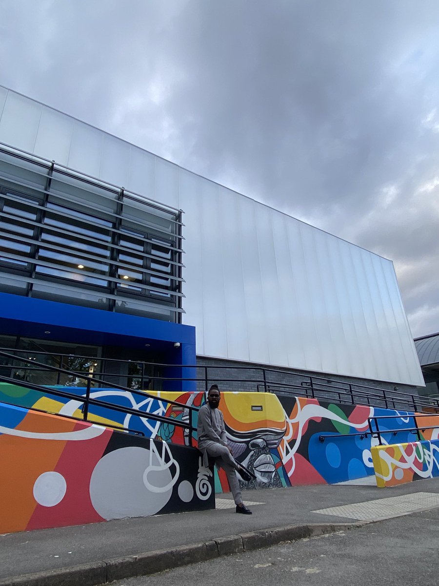 femiyartmazing's tweet photo. Ewa - 2023
Exploration of cultural fusion and the power of Public Art.
Paint by @Albanypaint highly recommended β€οΈπ₯ π¨
@Brewerspaints @wallpaperdirect
#finaajorproject #ucafarnham #2023 #exhibition #ukartist #fineartist #mural https://t.co/3rKJnoQQEK