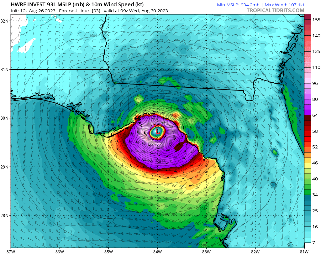 Jeff_Piotrowski's tweet photo. The 12Z Hurricane models now all have a major hurricane at landfall around midnight Tuesday night. The models are in the 930-945 MB range. #flwx #Idalia https://t.co/ekpIwFt4n1