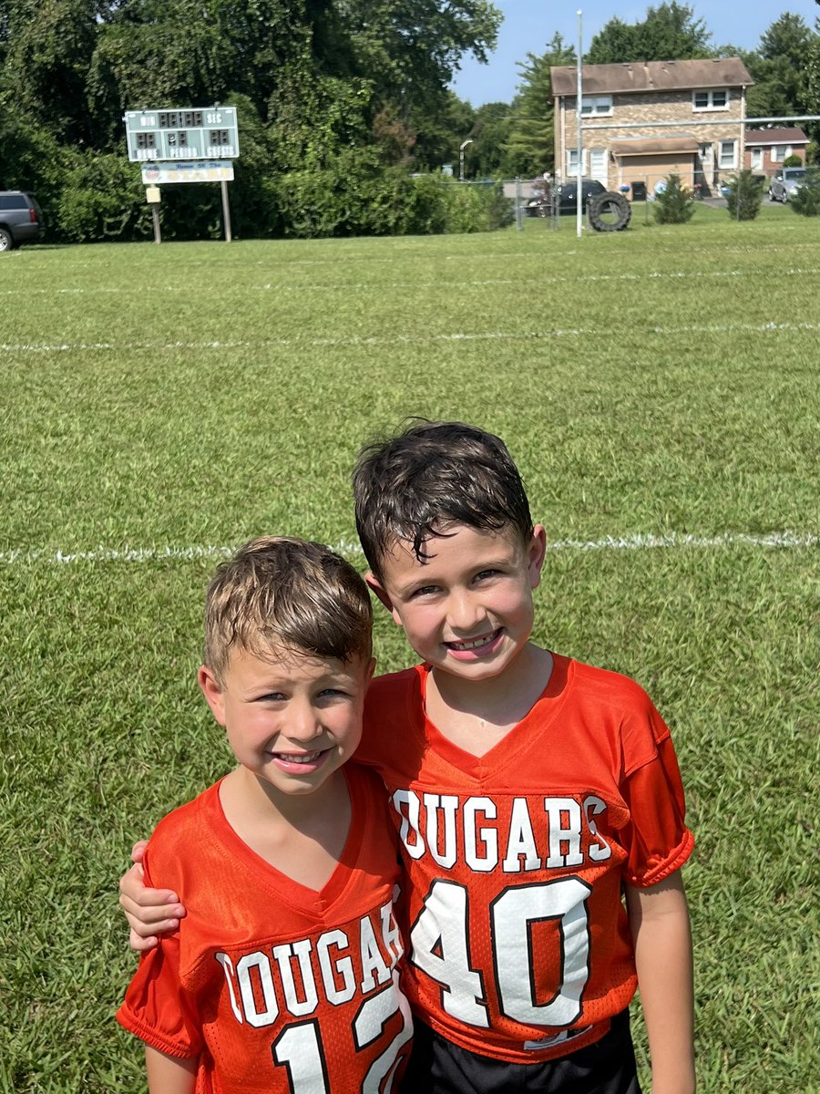 PerryFam_1's tweet photo. Football guys #PAC #PerryFam https://t.co/v7JvOfouYH