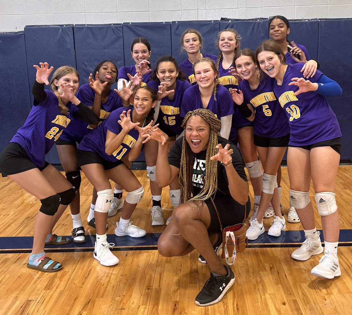 SierraJoseph15's tweet photo. Be that teacher that SHOWS UP!!! π
What an amazing feeling surprising our volleyball girls at their tournament. So proud of how they represented @RTMSThundercats!! πͺπ@TCATS_Athletics @FBISDAthletics @FortBendISD #KnowyourIMPACT
#TeacherProud #SupportiveEducator https://t.co/QSSOD4bTWU