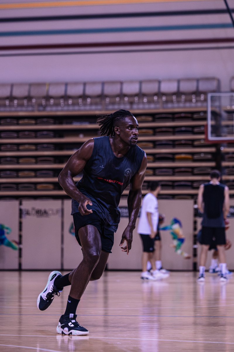 BKBasketbol's tweet photo. 🗓️ Kamp günlükleri vol1 

📍Gloria Sports Arena 

❤️💙 #FlyHighTogether https://t.co/EIP5BgIO8P