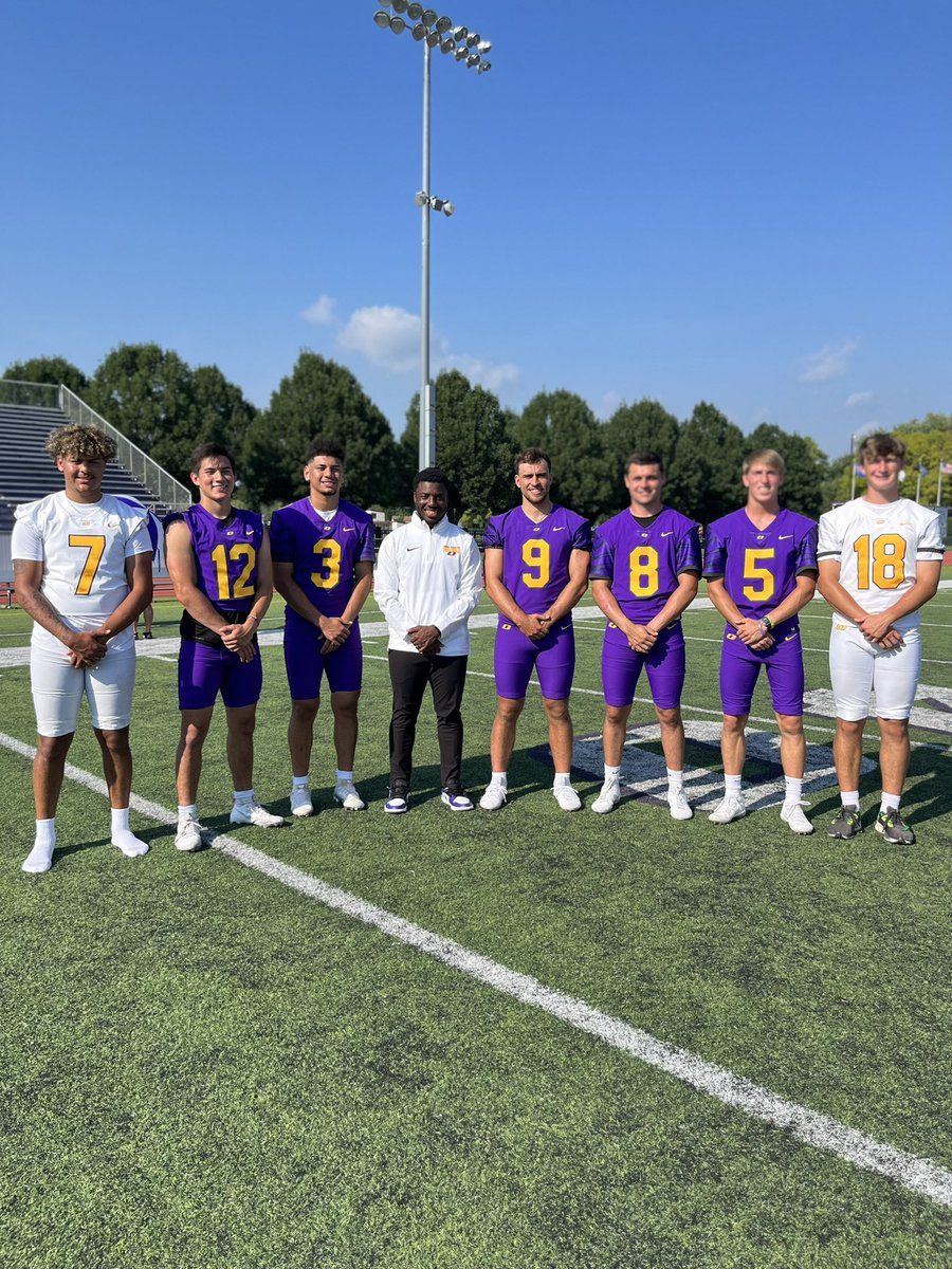 Coach Strong tweet media