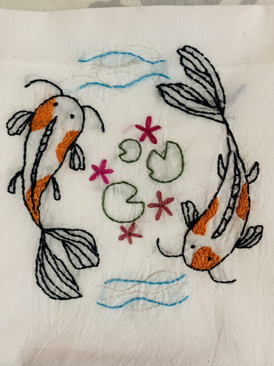 ankurkure_'s tweet photo. Look at how cute these fishies are https://t.co/yJMQCJEUTB