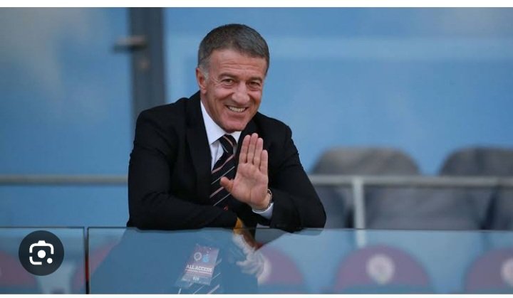 MahmutK27998156's tweet photo. Siyaset #agaoglu gönderdi.
Taraftarda iki maç sonra @ertugruldogan61 ni gönderecek.
#trabzonspor
#enisdestan
#mehmetcanaydın
#rizespor https://t.co/ZHzTRatSEQ