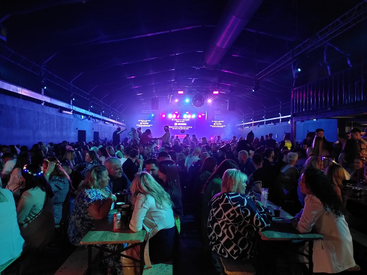 Now the Bank holiday weekend begins 😎 <a href="/BongosBingo/">Bongo's Bingo</a>