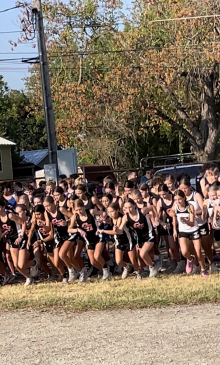 Panthers first cross country meet of the year! @CHMS_Principal @StephenCr1sp @xc_canyon
