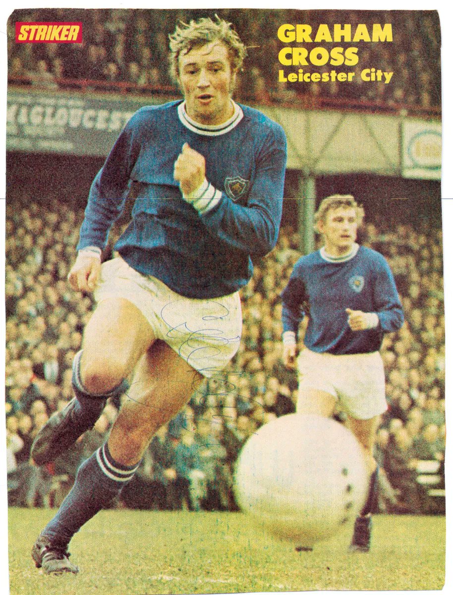 robertmdaws's tweet photo. #GrahamCross.... ' Utility' player for @LCFC #LCFC
* 1960-1976
* 600 appearances and 37 goals ...Record apps for the club
* England U23 International but no full caps
* Accomplished Cricketer , playing for Leicestershire 1961-77 as Batsman and bowler π https://t.co/ZScUwTDtl7