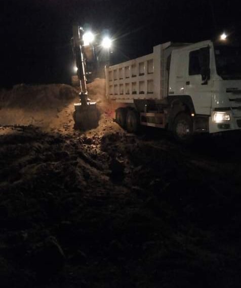 Benard_M21's tweet image. 🗣️Twitter has become my first place to find sad news in the world. You haven&apos;t experienced real life until you come across a tweet from someone complaining about a hashtag that was trending yesterday, and then you remember you were asleep. #TwitterAddict #LifeInTheHashtagLane