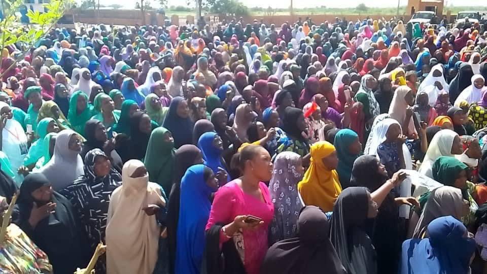 newoumarou's tweet photo. Niger people and government ask French military to leave the country @jaketapper @CNN @latimes @CBSNews @BBCBreaking We need the French military to leave immediately @EmmanuelMacron take your troup and leave immediately https://t.co/9qN7mJlVLp