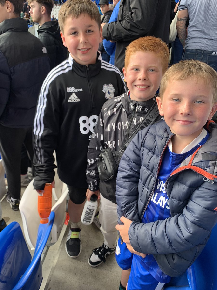 ShamblesFC365's tweet photo. @ShamblesFC365  corner getting @CardiffCityFC  over the line today 💙⚽️🙌🏽 https://t.co/BFtaKngyDs